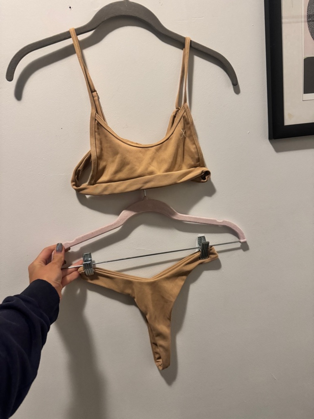 Boutine LA Ribbed Tan Bikini - Picture 5 of 8